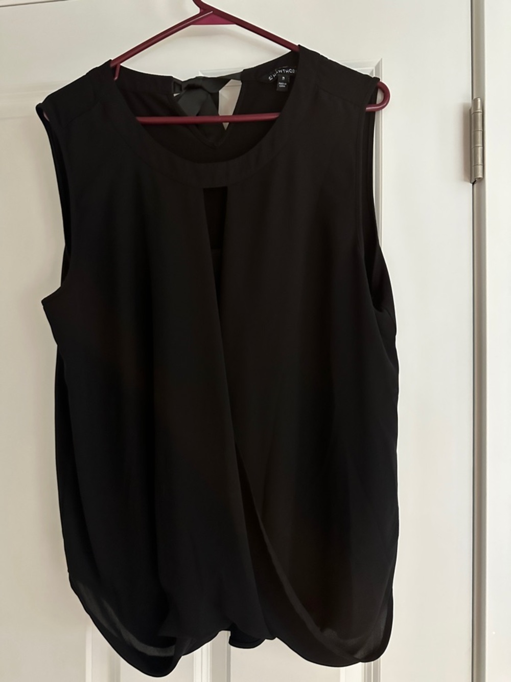 41 Hawthorn Black Sleeveless Draped Camisole